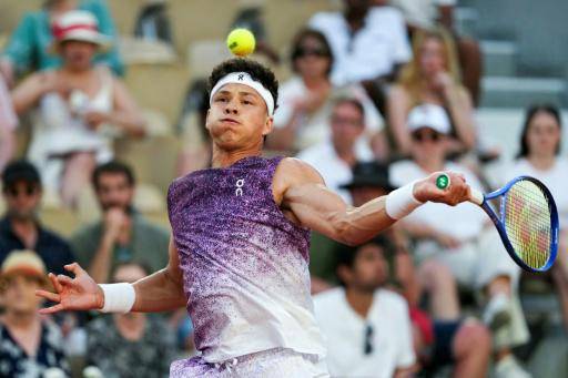 Ben Shelton, quinto del mundo, cae en segunda ronda en Roland Garros
