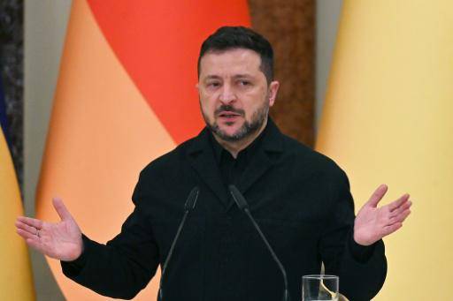 Zelenski: Ucrania cesará ataques a refinerías si Rusia deja de atacar nuestras infraestructuras energéticas