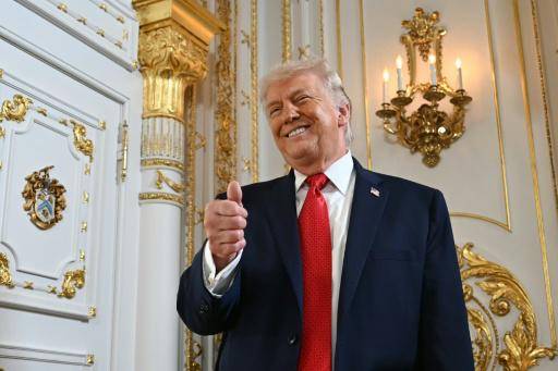 Trump sigue gozando de excelente salud, pero debe bajar de peso, según su médico