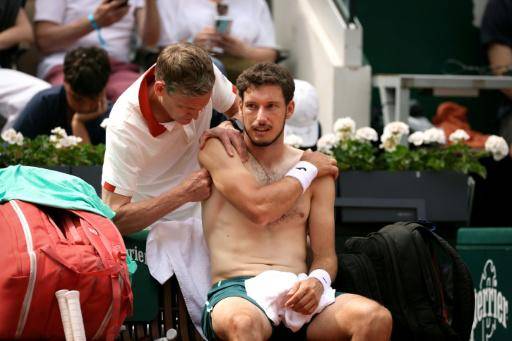 El fenómeno Jódar remonta ante Carreño y ya está en cuartos en París