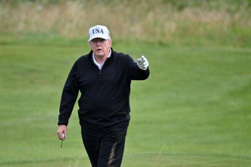 Golf y protestas en la visita de Trump a Escocia