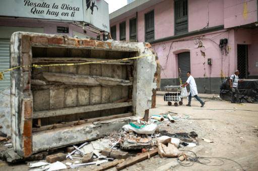 Empezar de cero: colombianos sin casa un mes después del terremoto