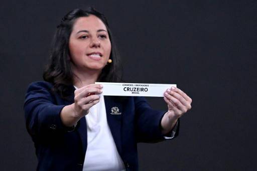 Cruzeiro-Flamengo y Rosario Central-Corinthians se sacan chispas en octavos de Libertadores