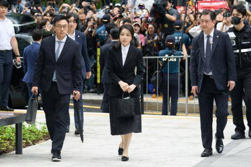 La ex primera dama de Corea del Sur, condenada a otros 7 años de cárcel por corrupción