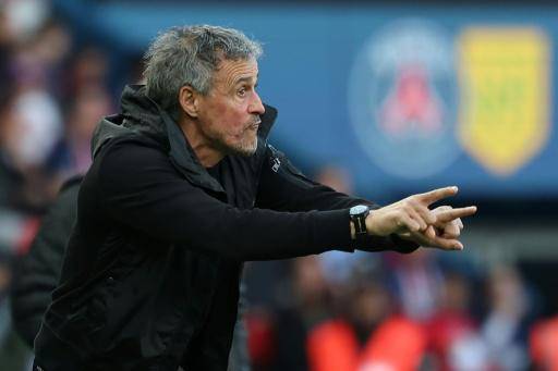 El PSG se pasea ante el Nantes y se escapa como líder