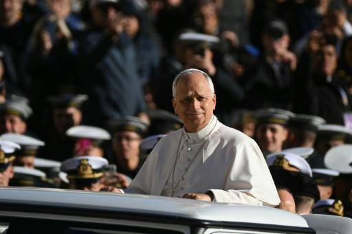 El papa critica el trato extremadamente irrespetuoso a los migrantes en EEUU