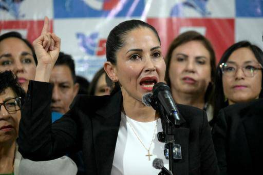 Detienen en Ecuador a la excandidata presidencial de izquierda Luisa González
