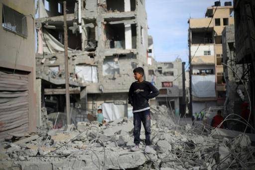 No tengo cómo alimentar a mis hijos: gazatíes desesperados luchan por conseguir comida