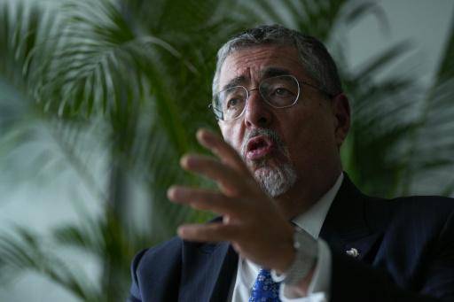 Presidente Arévalo descarta operaciones militares de EEUU en Guatemala