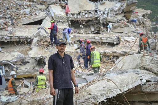 Hasta lo último: el trauma de un voluntario por encontrar a sus familiares sepultados en Venezuela