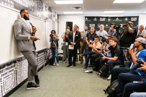 LeBron James, el niño pobre que se convirtió en Rey