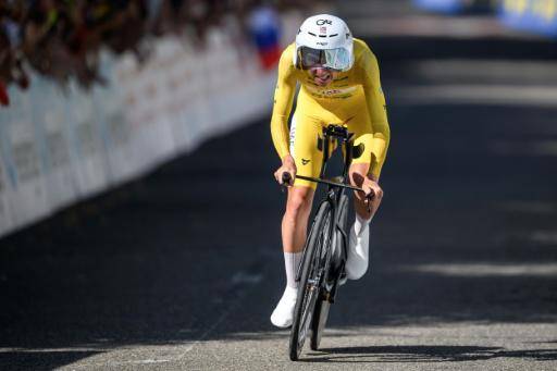 El corredor esloveno del UAE Team Emirates-XRG, Tadej Pogacar, durante la contrarreloj de la 4ª etapa del Tour de Suiza, en Aarburg, el 20 de junio de 2026