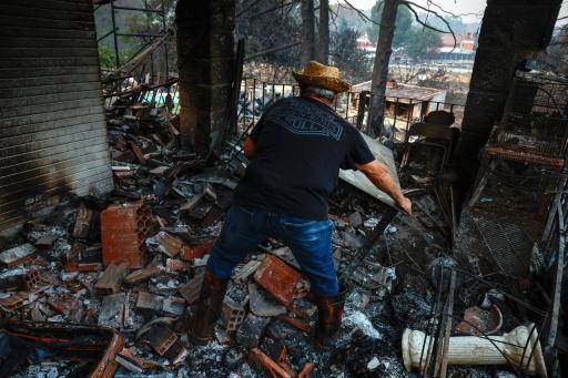 Sin dinero, sin documentos, sin casa: perderlo todo en los incendios de Madrid