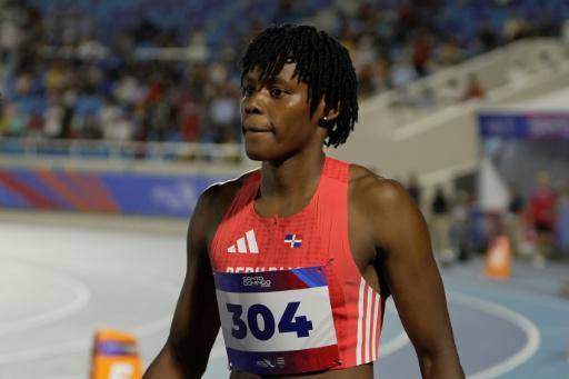 Dominicana gana el oro en el relevo mixto 4x400 metros con récord de los Centrocaribes