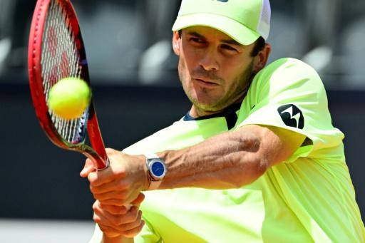 Paul sorprende a Hurkacz y alcanza las semifinales en Roma