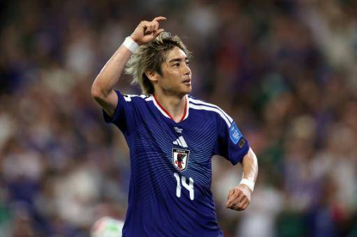 Japón golea 4-0 a Túnez que queda eliminado del Mundial