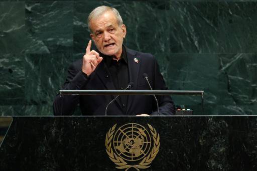 El presidente Pezeshkian admite que muchos iraníes tienen dificultades para alimentarse