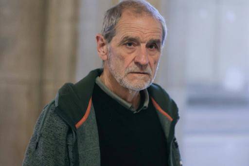 La fiscalía francesa pide prisión en suspenso contra un jefe histórico de ETA