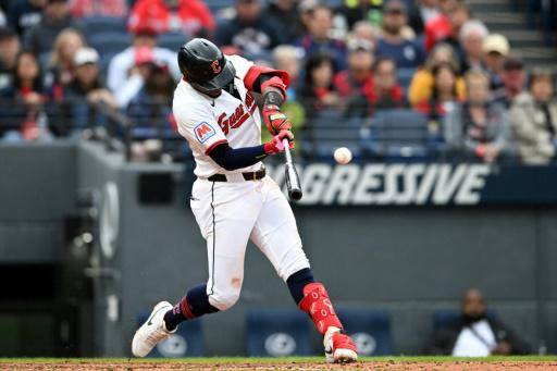 El dominicano Martínez fulmina a Dodgers con un jonrón de tres carreras