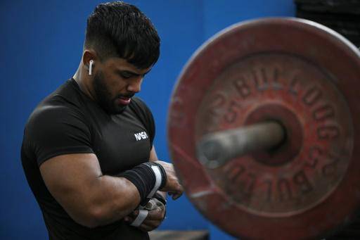 Levantamiento de pesas, luz para Venezuela entre las sombras que amenazan a este deporte