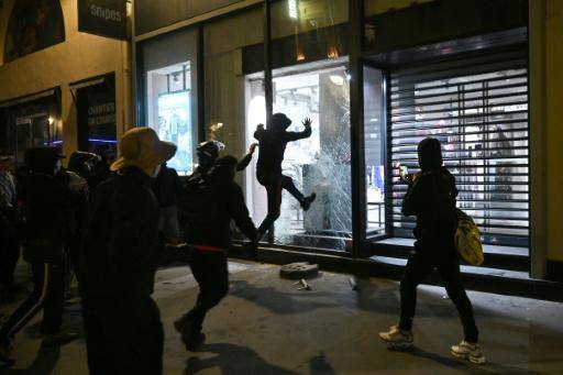 Partido de NFL en París sigue en pie pese a protestas en Francia
