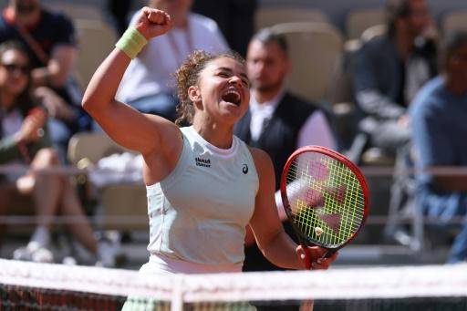 La italiana Paolini vence a Rybakina y pasa a semifinales en Roland Garros