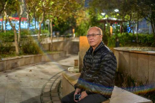 Un mes después del incendio de Hong Kong, la culpa y el dolor pesan sobre los sobrevivientes