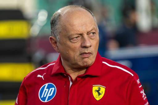 El jefe de la escudería Ferrari Frédéric Vasseur en el Gran Premio de Catar, el 29 de noviembre de 2025 en Lusail
