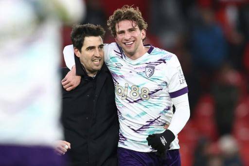 El Bournemouth de Iraola humilla al Manchester United en Old Trafford