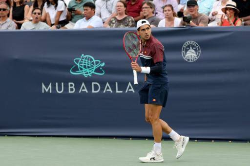 El chileno Tabilo pasa a cuartos de Washington y De Miñaur aplaca al joven Hewitt