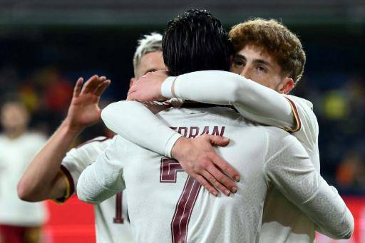 Víctor Muñoz, del fallo en un Clásico a marcar en su debut con La Roja