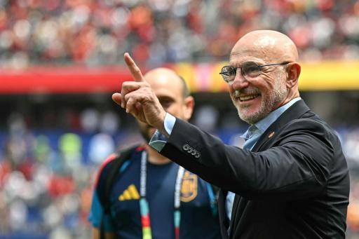El coaching de De la Fuente y la lesión de Courtois meten a España en semis