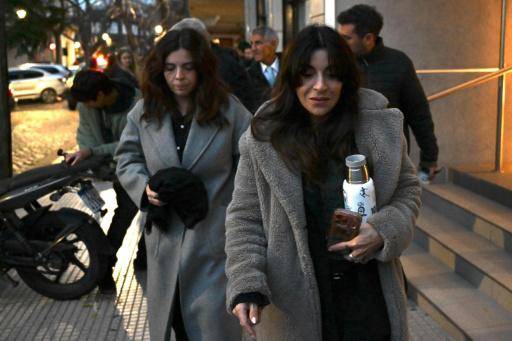 Maradona estaba blindado por su entorno antes de su muerte, dice un testigo en el juicio