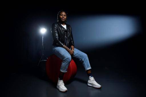 'Baby Shaq' Yacoubou, sus bebés y el balón naranja