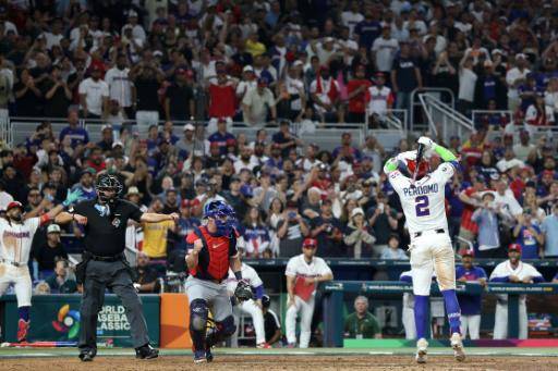 EEUU desactiva el poder dominicano y vuelve a la final del Clásico Mundial