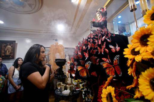 El culto a la Santa Muerte gana adeptos en EEUU entre comunidades latinas