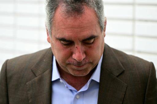 Un aspirante presidencial peruano sale ileso de un ataque a balazos