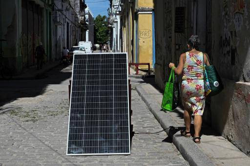 Nuevo apagón generalizado en una Cuba asfixiada por el embargo petrolero de EEUU