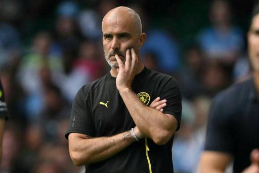 El Arsenal defiende la Premier League ante unos rivales en recomposición