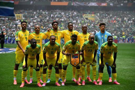 Los fans africanos dan la espalda a Sudáfrica en el Mundial tras violencia xenófoba