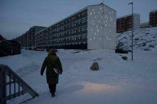 Los adolescentes de Groenlandia se aferran a la vida en un ring de boxeo