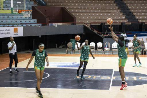 A falta de visado en Estados Unidos, las jugadoras de básquet de Senegal entrenan en casa
