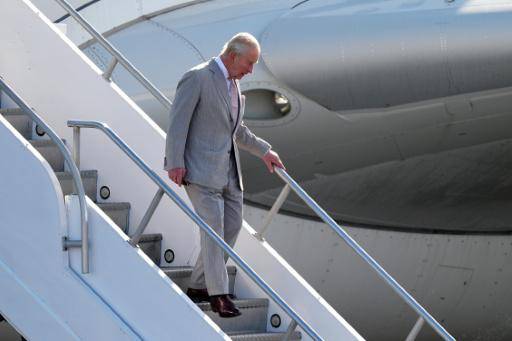 Al inicio de su visita al Caribe, Carlos III reconoce los sufrimientos del pasado