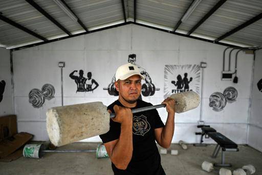Exguerrilleros colombianos temen por su futuro ante la llegada al poder de De la Espriella