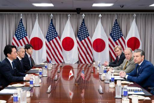 Japón y EEUU pactan ampliar su cooperación en misiles y maniobras militares