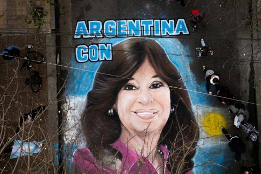 Argentina con Cristina: simpatizantes de Kirchner protestan contra su condena