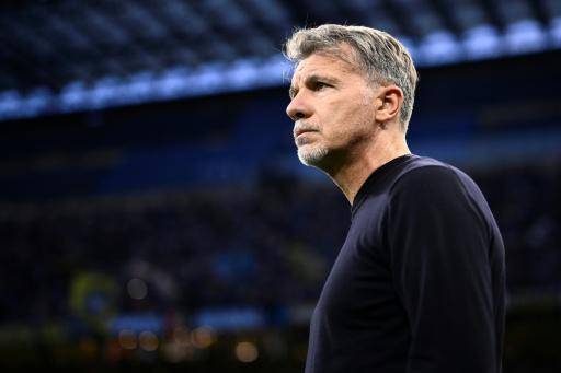 Fiorentina y Lazio anuncian salida de sus entrenadores