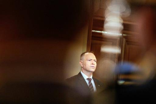 El presidente de Polonia convoca a consultas de emergencia por crisis institucional