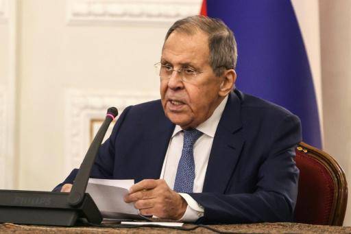El canciller ruso llega a Irán en medio de los esfuerzos de Moscú por mediar en la guerra