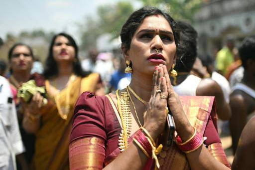 La comunidad transgénero de India disfruta de unos días de libertad